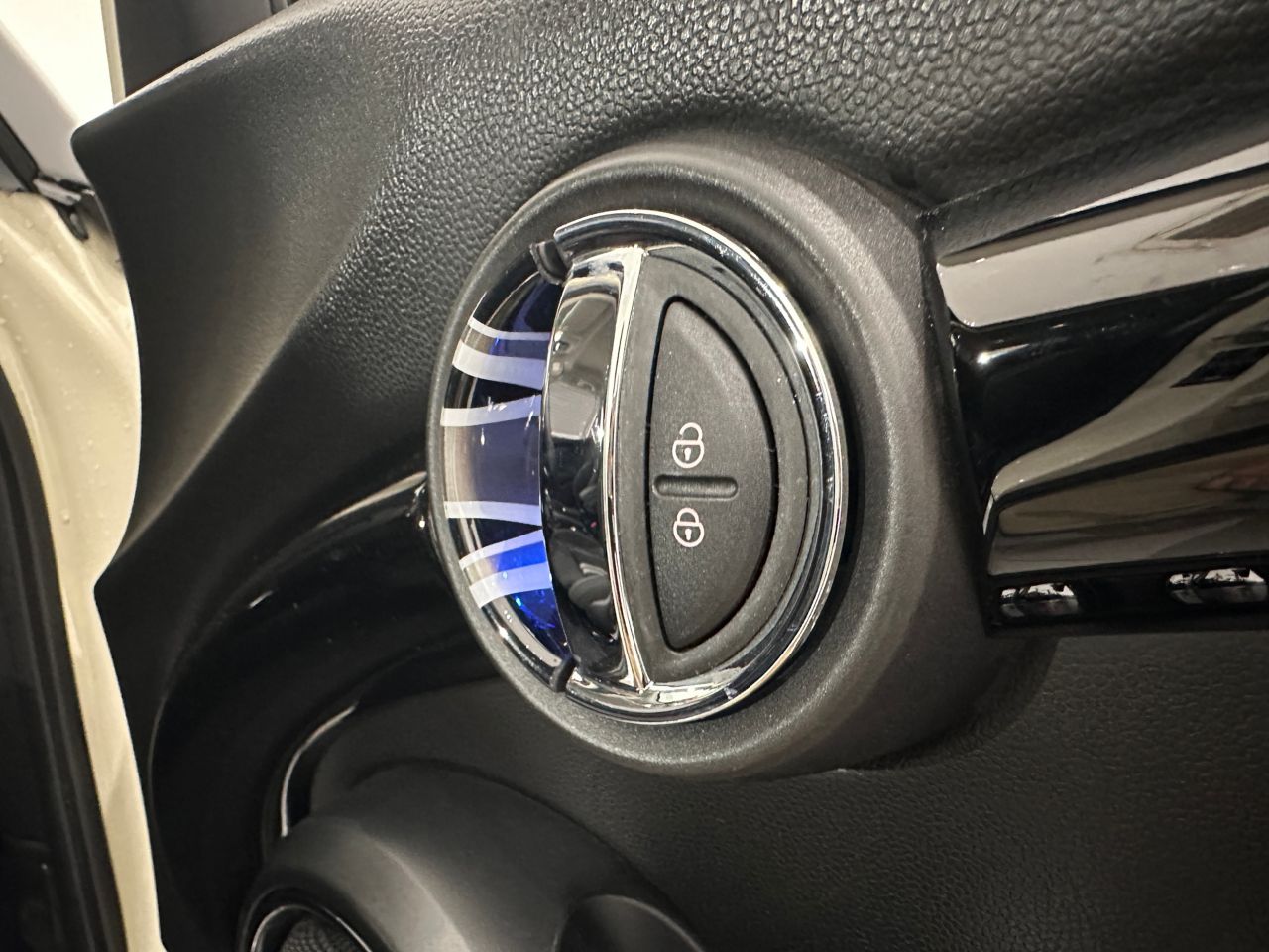 F55 MINI Cooper SD 5dr Hatch LCI