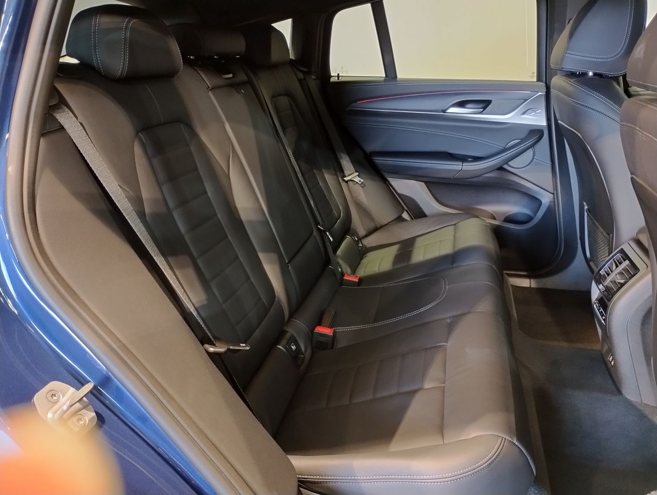 X4 xDrive20d RHD