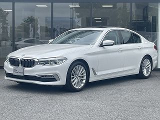 530i Luxury