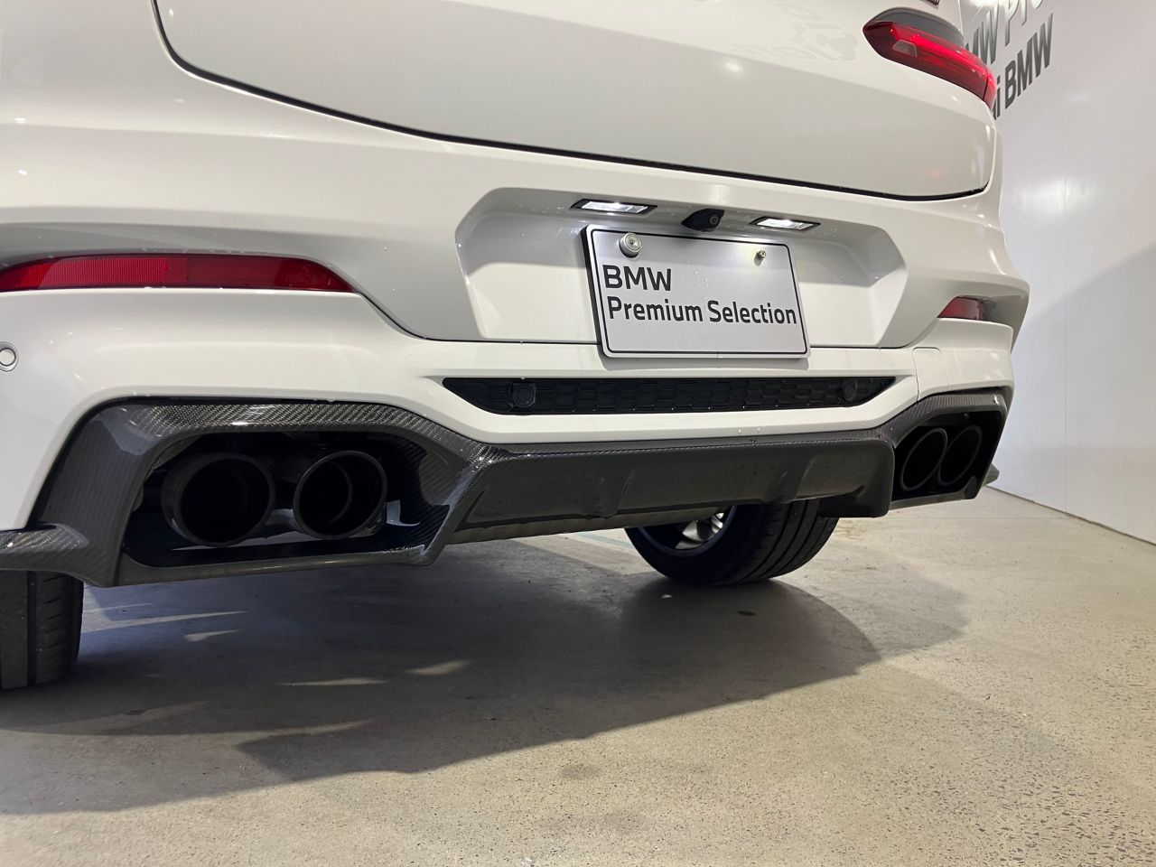 X4 M RHD