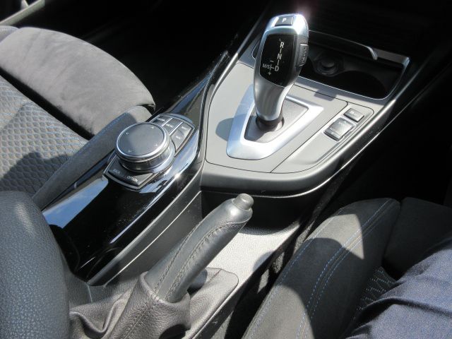 118D 5DOOR RHD