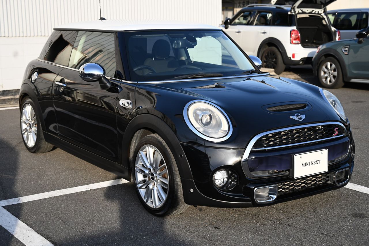 F56 MINI COOPER S