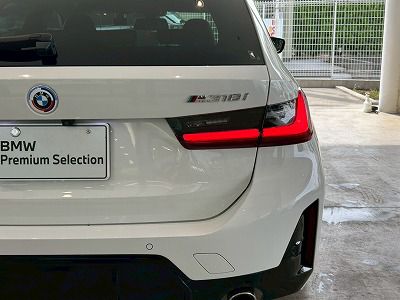 318i Touring RHD