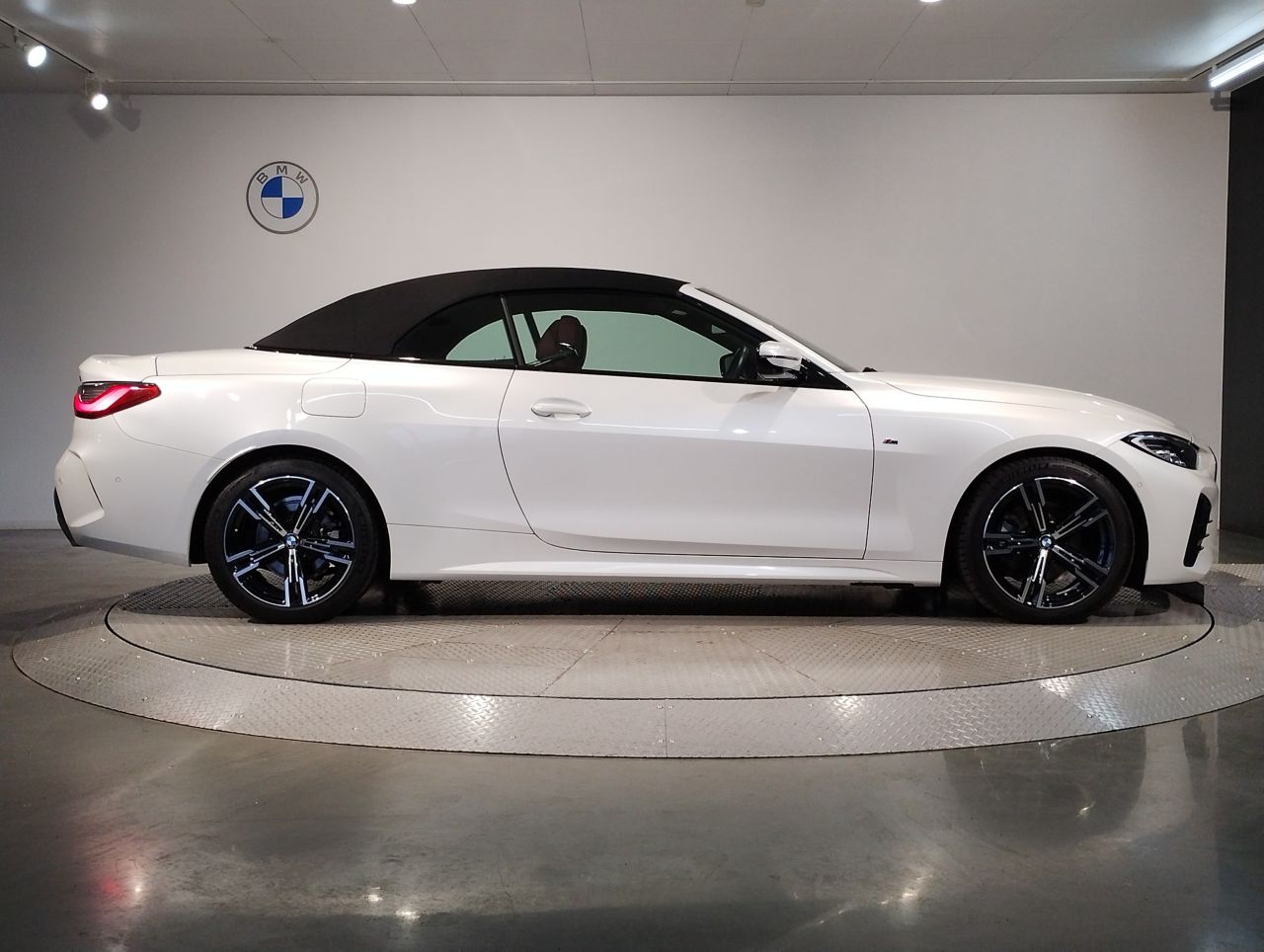 G23 420i Convertible RHD