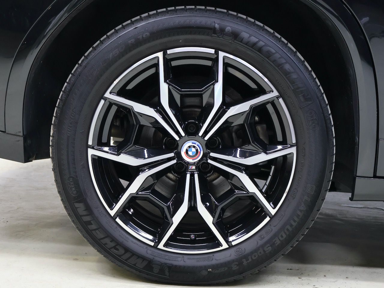 X4 xDrive20d RHD