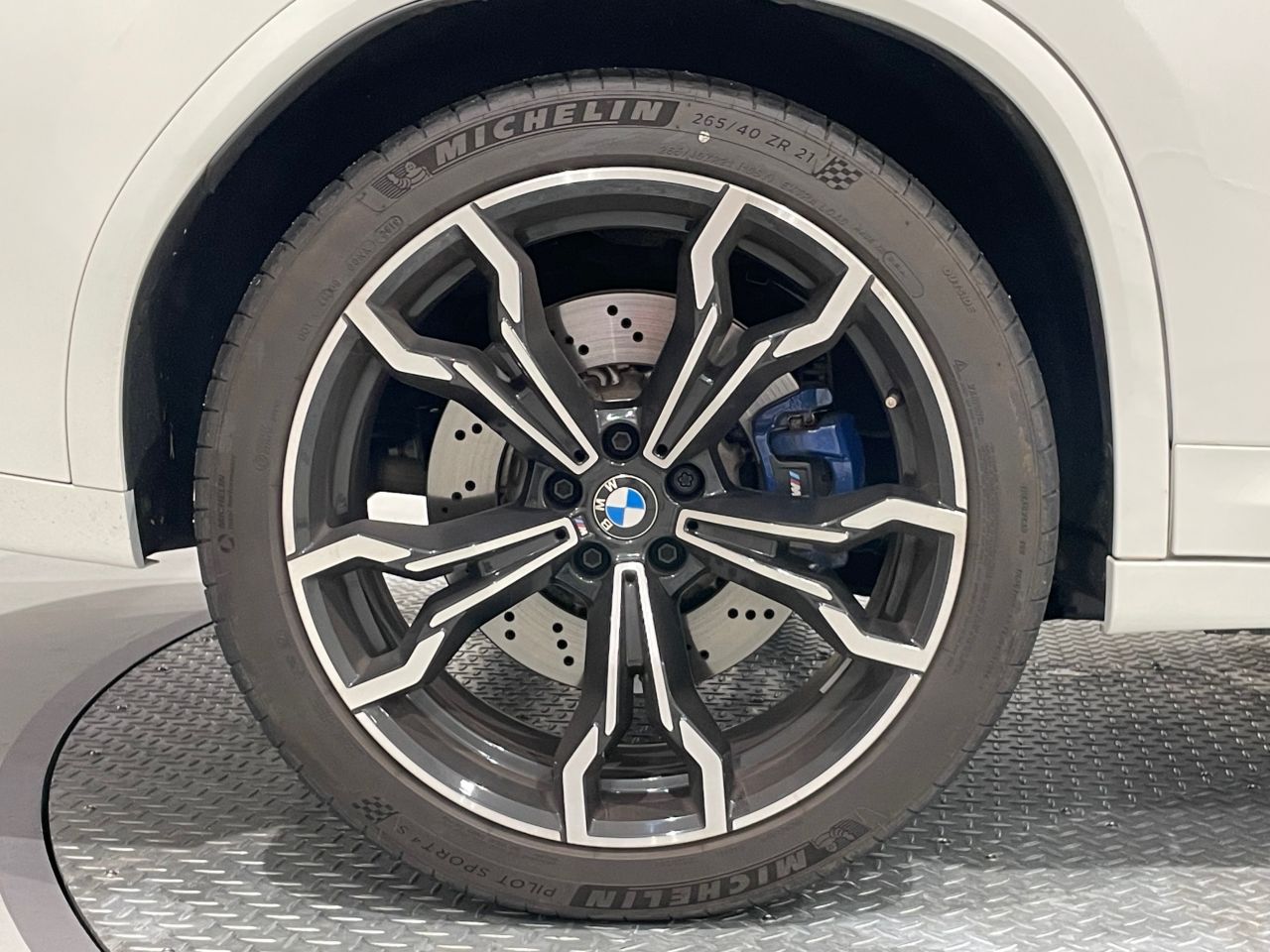 X4 M RHD