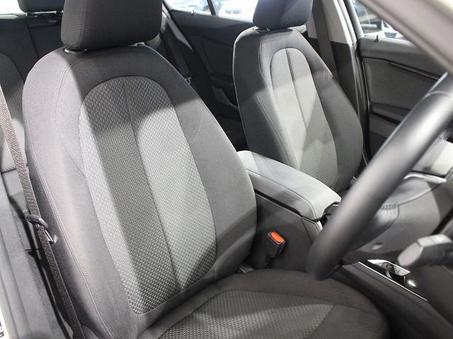 118i RHD