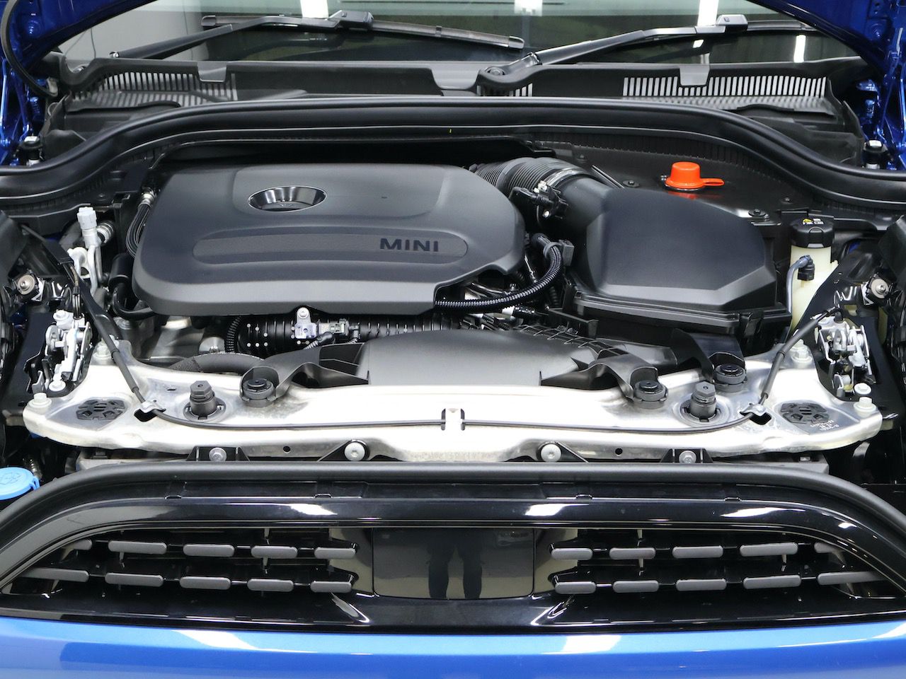 F66 MINI Cooper C 3Dr