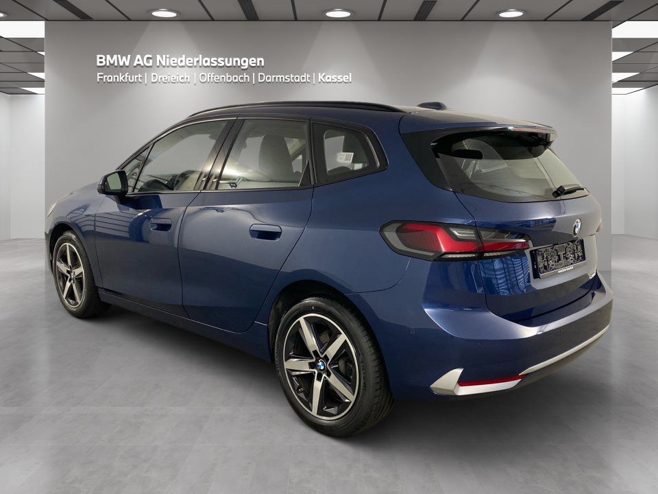 BMW 218