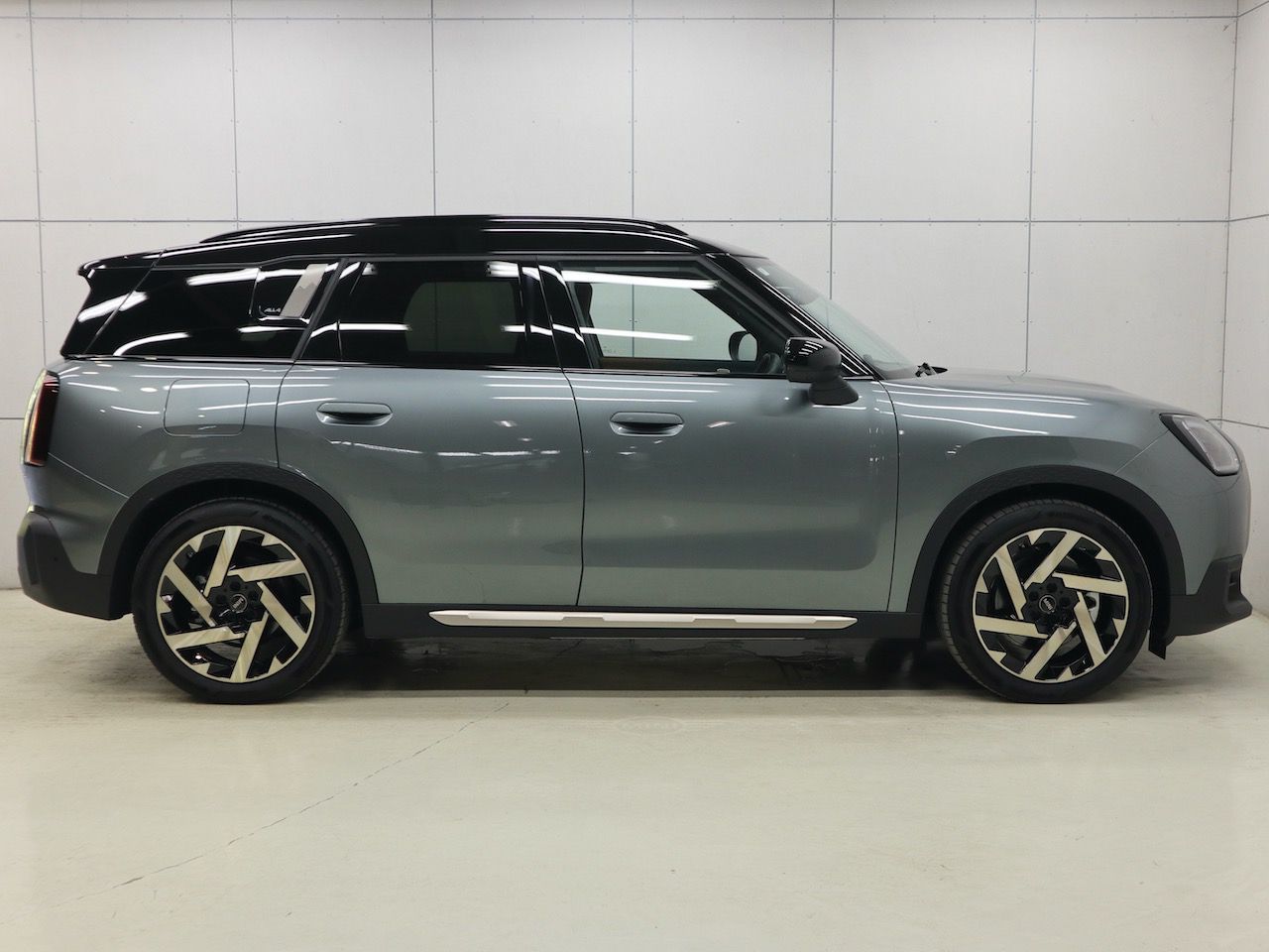 U25 MINI Countryman SE ALL4