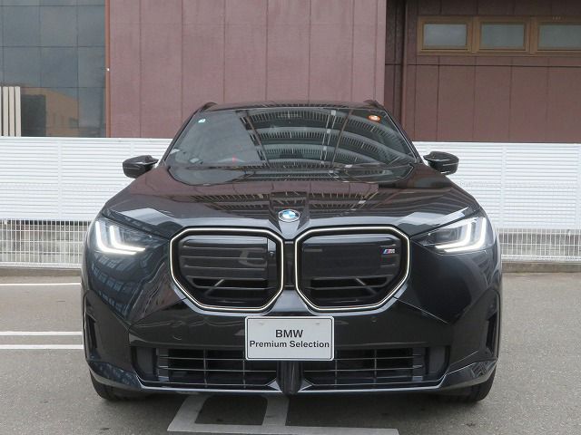 X3 M50 US