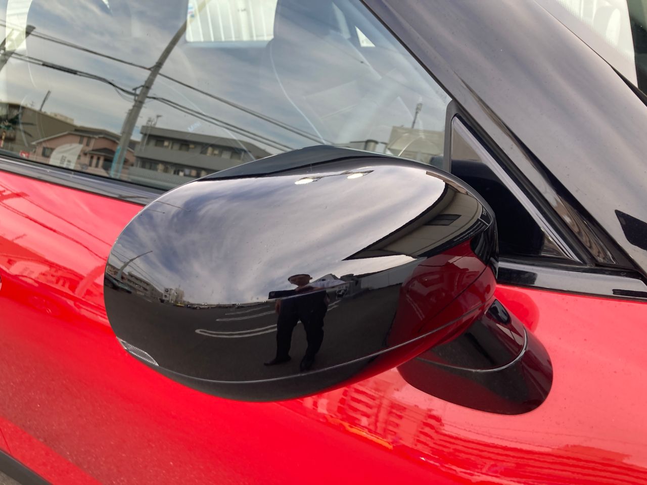 J01 MINI Cooper E