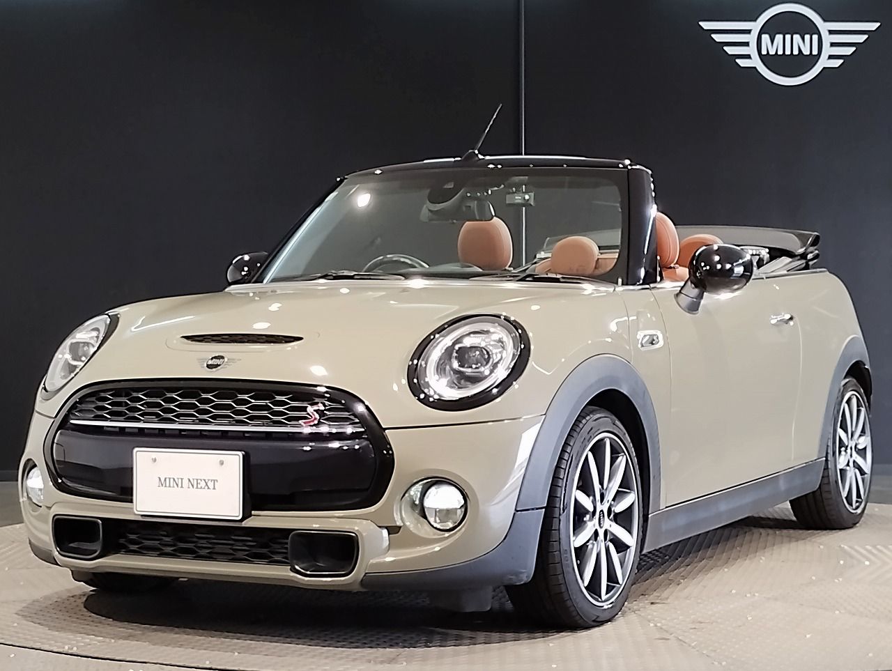 F57 MINI Cooper S Convertible LCI