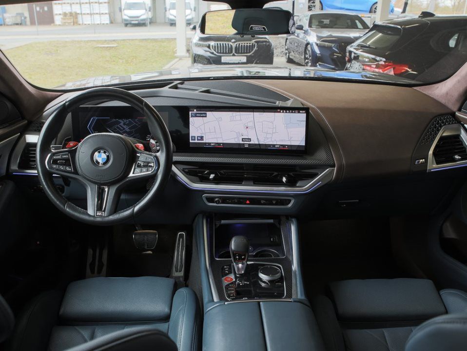 BMW XM