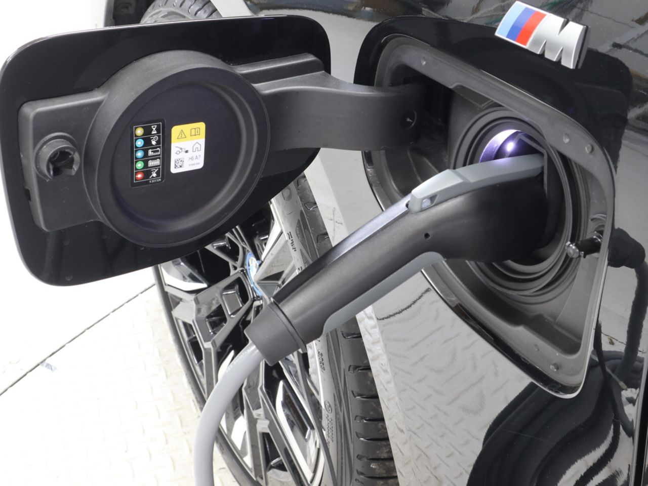 BMW i5 M60 xDrive Sedan RHD