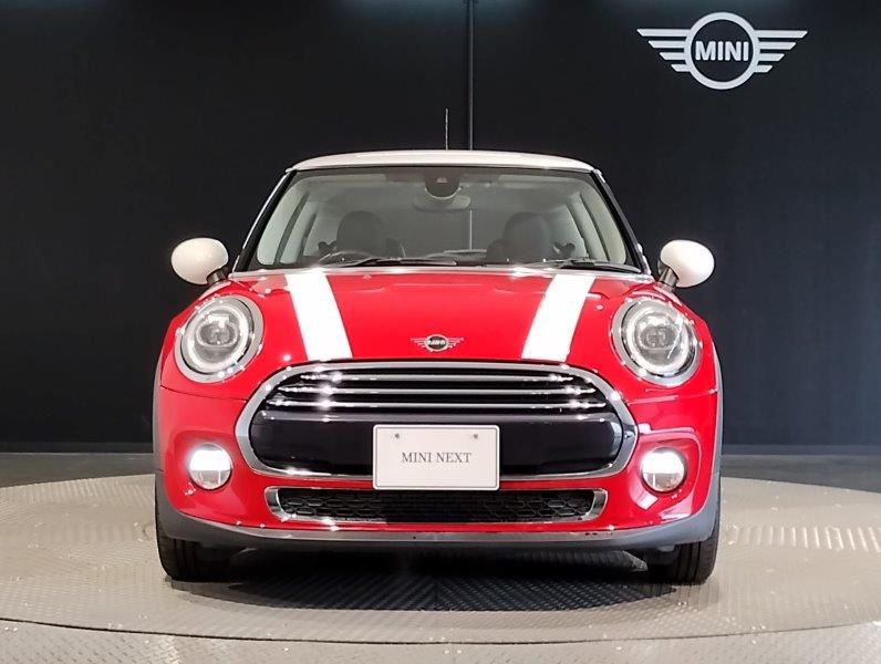 F56 COOPER D (AT)