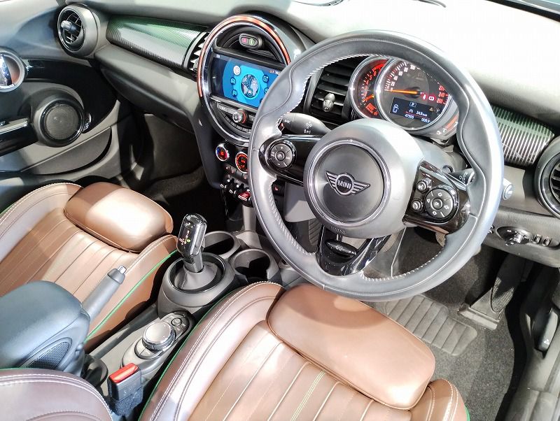 F55 MINI Cooper 5-Door Hatch LCI