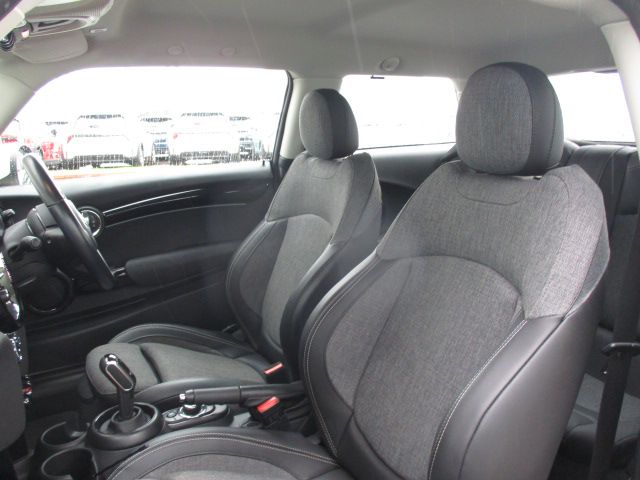 MINI One Hatch RHD F56