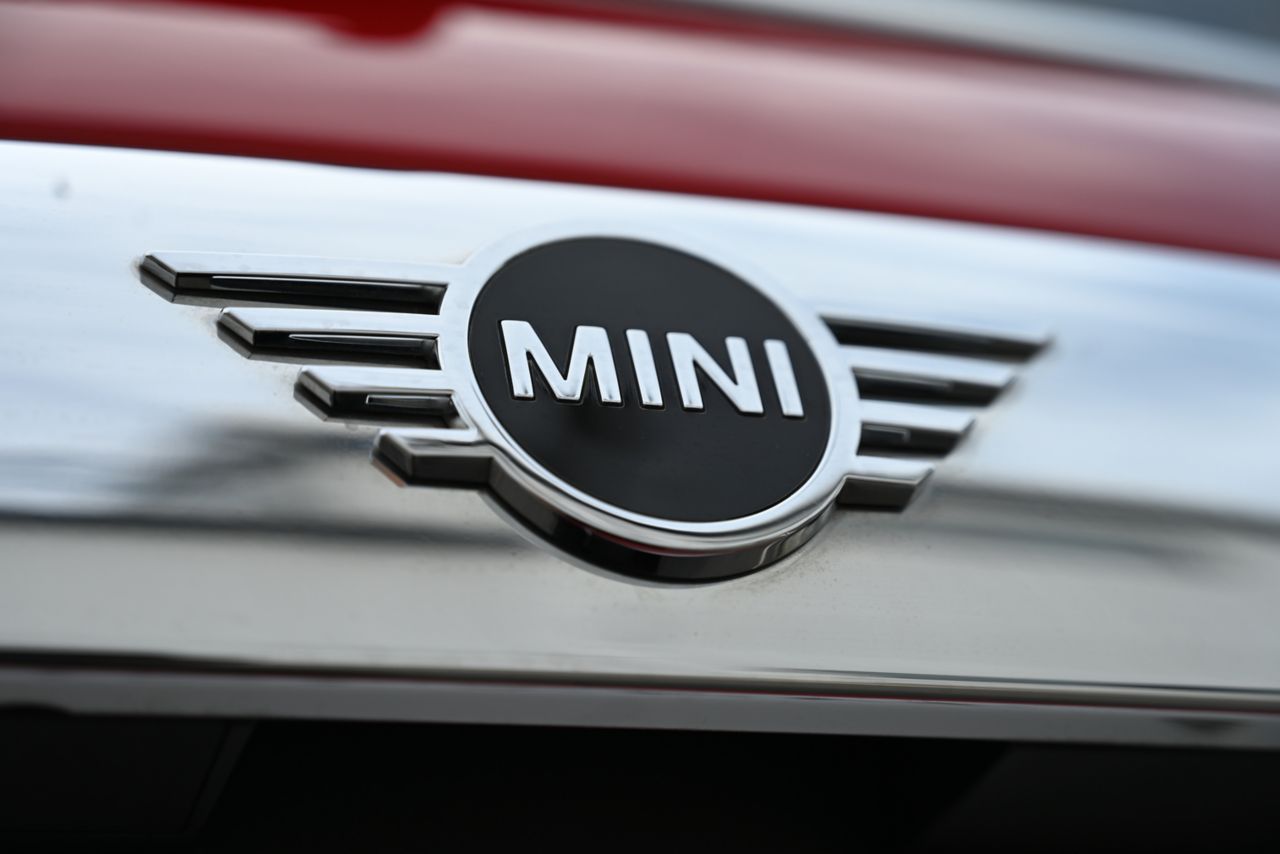 F56 MINI Cooper 3-Door Hatch LCI