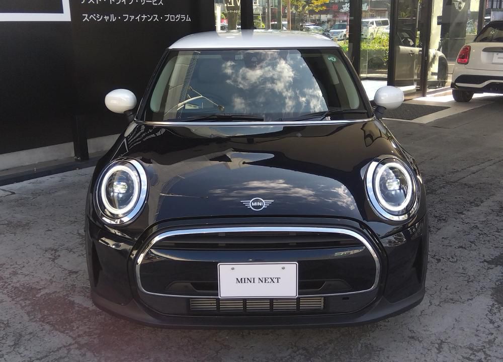 MINI Cooper F56 RHD