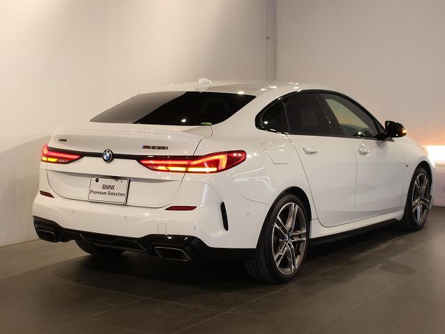 F4* **35i xDrive **** ***** B48 2.0i