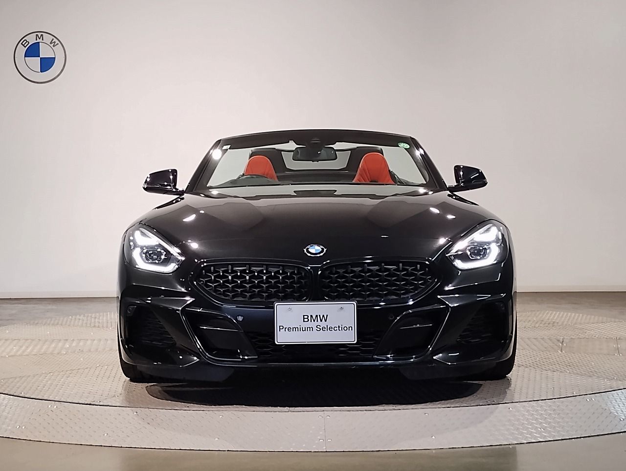 G29 z4 sDrive20i RHD