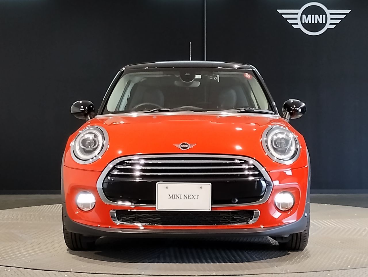 F55 COOPER D (AT)