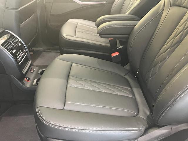 X7 xDrive40d RHD US