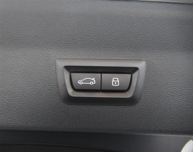 X4 xDrive20d RHD
