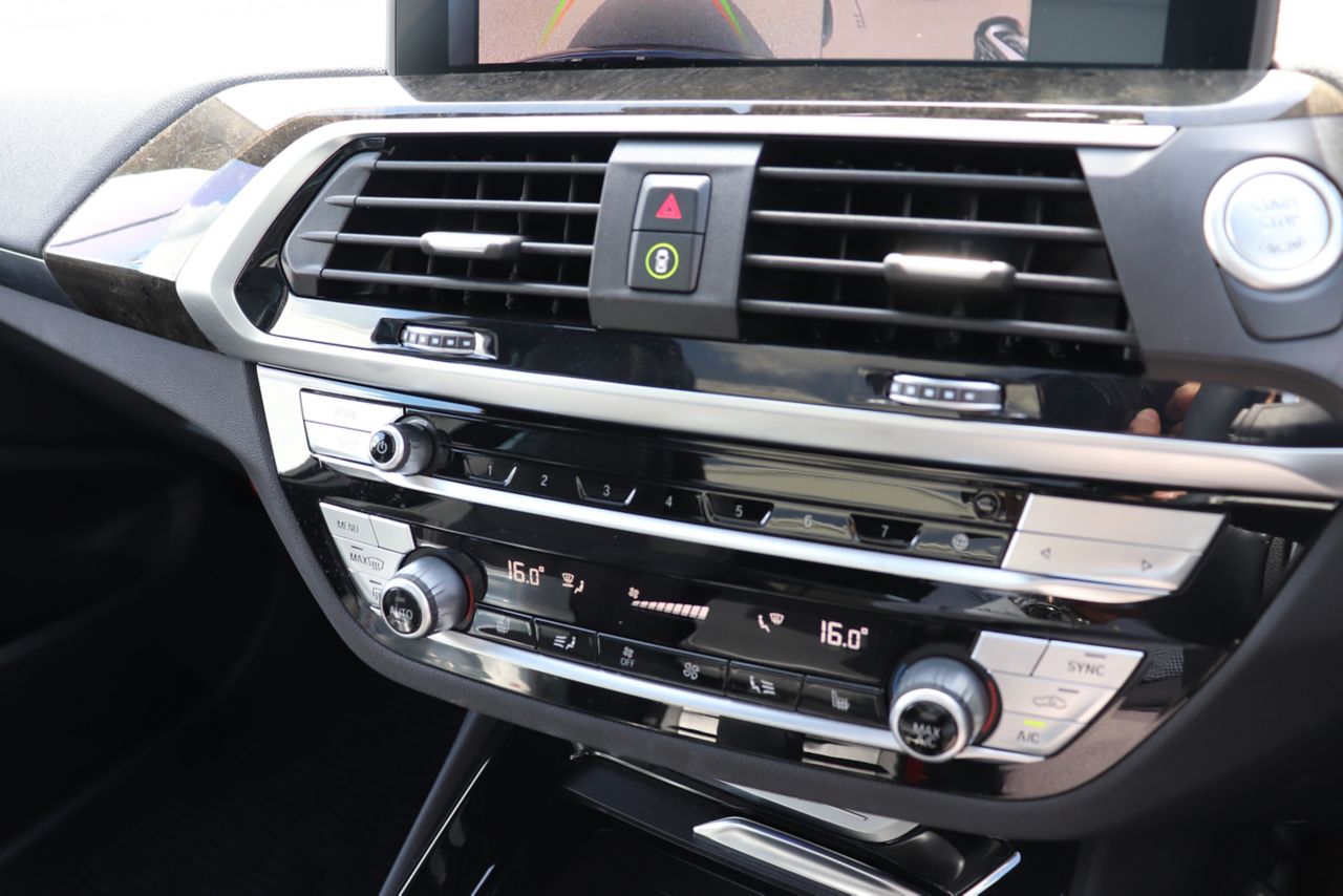 X3 M40d RHD ZA