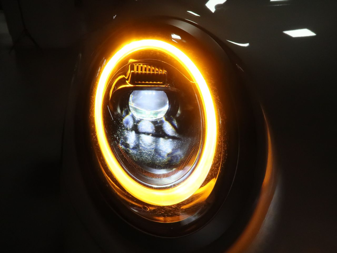 MINI Cooper F56 RHD