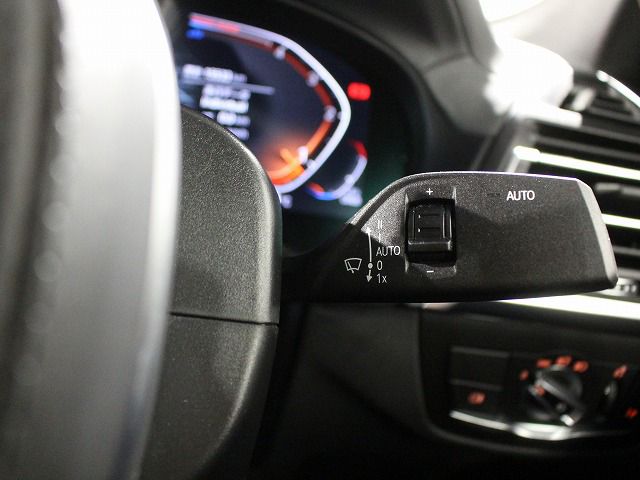 X4 xDrive20d RHD