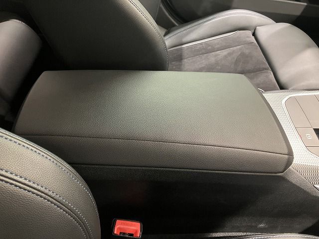 G21 320d xDrive Touring RHD