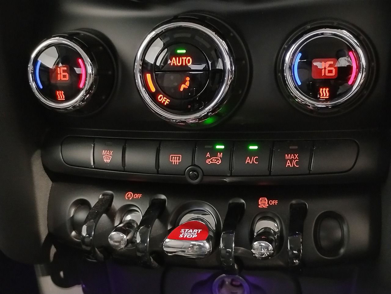 F56 COOPER D (AT)