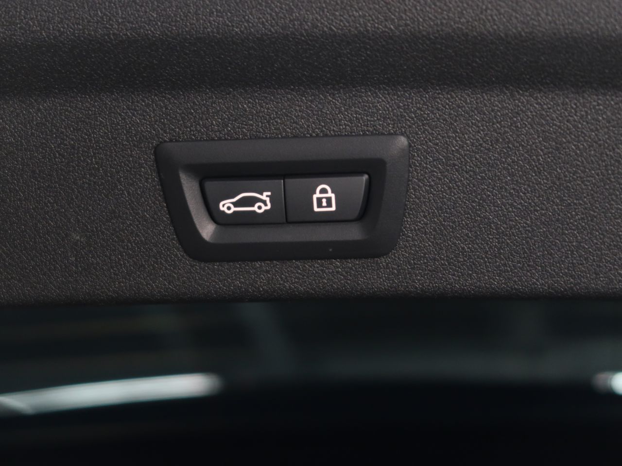 F40 118d Sports Hatch 5-door B47 2.0d