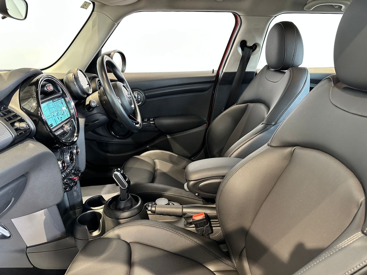 F55 MINI Cooper 5-Door Hatch LCI