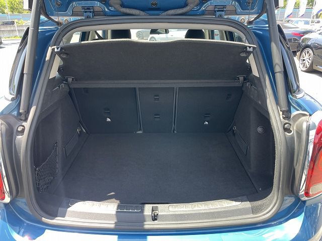 MINI CROSSOVER COOPER D