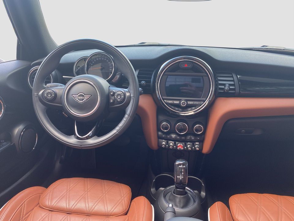 MINI Cooper Cabrio