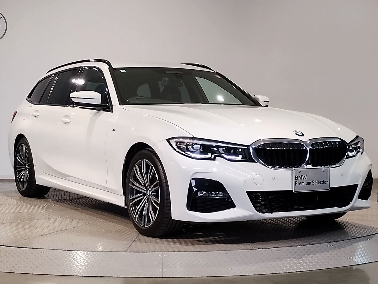 G21 318i Touring