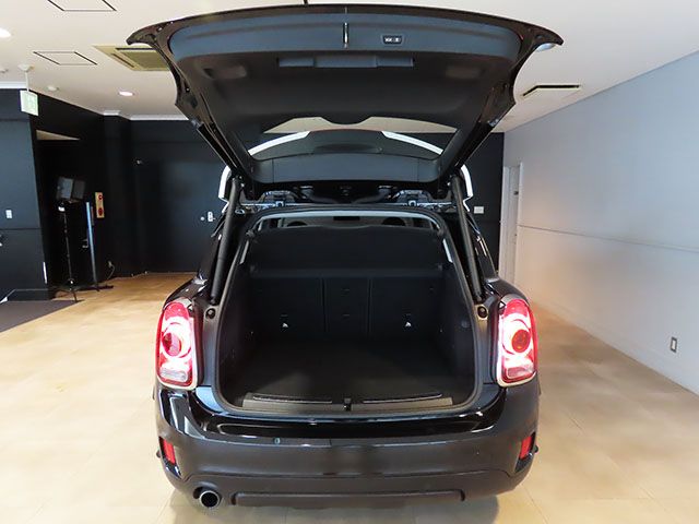 MINI CROSSOVER COOPER D