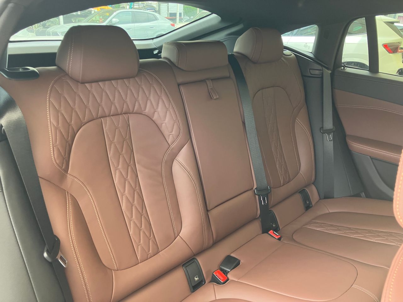 X6 xDrive30d M Sport RHD