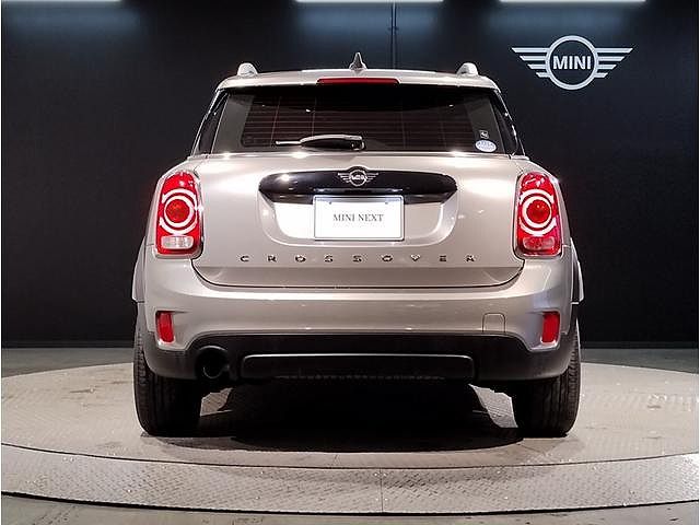 MINI CROSSOVER ONE