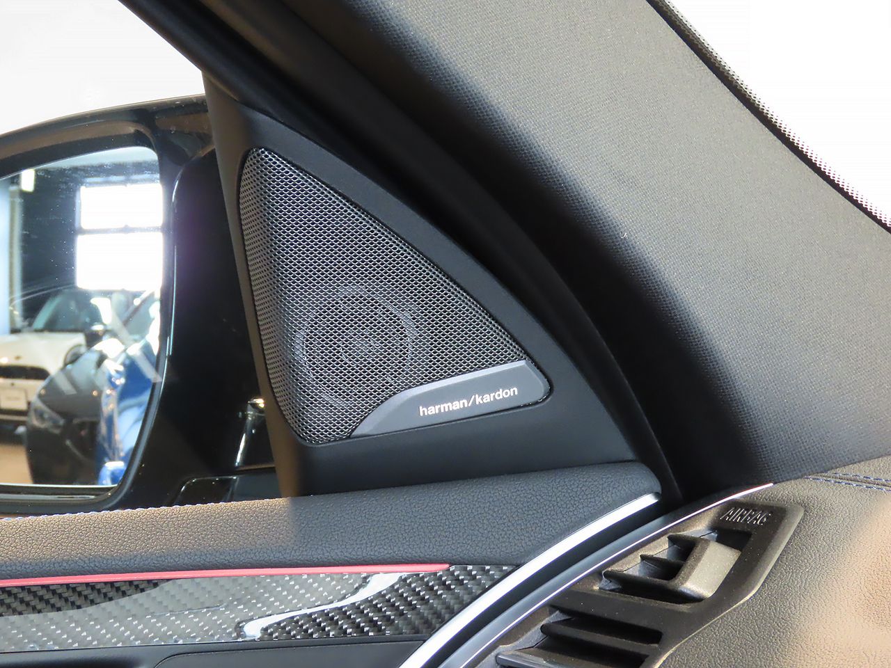 G02 X4 M40i RHD LCI