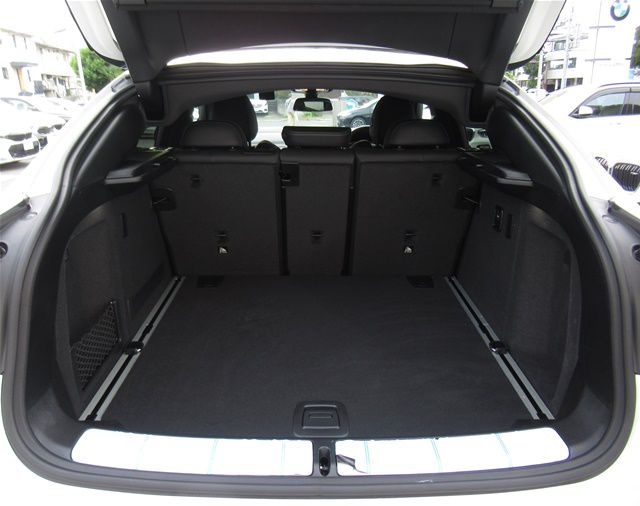 X4 xDrive20d RHD
