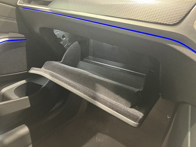 G20 320i Saloon RHD TU