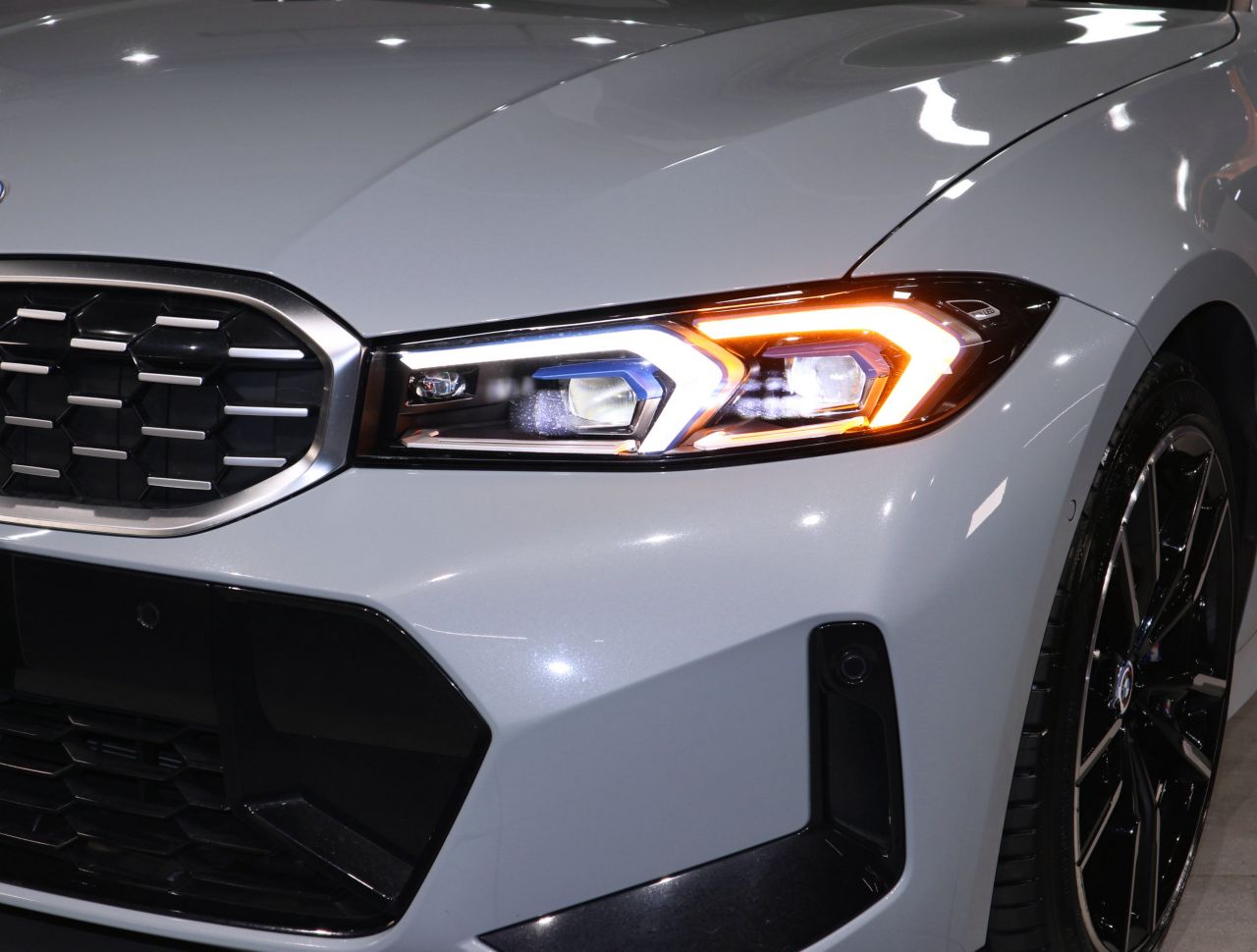 G21 M340i xDrive Touring LCI RHD