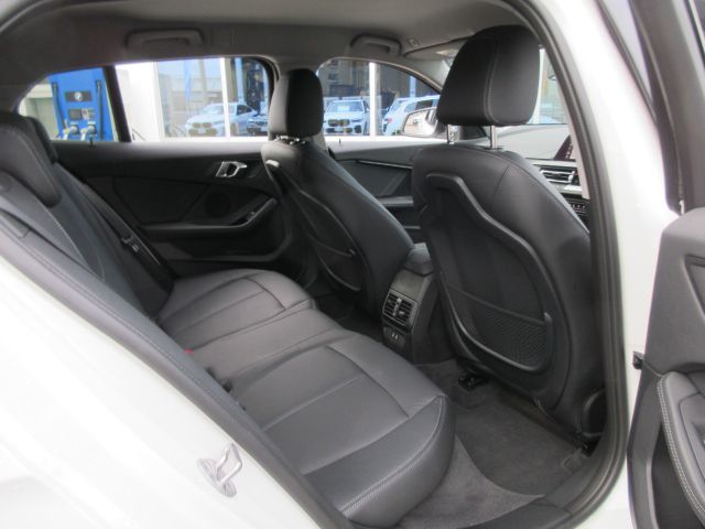 F40 118d Sports Hatch 5-door B47 2.0d