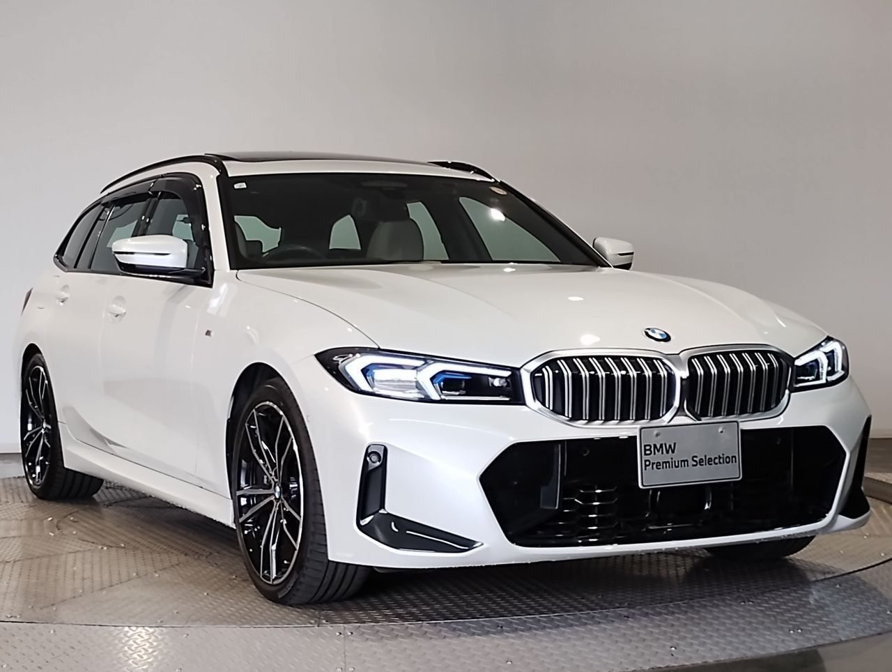 G21 320i Touring LCI RHD