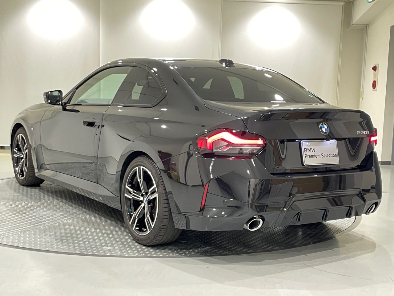 G42 220i Coupe