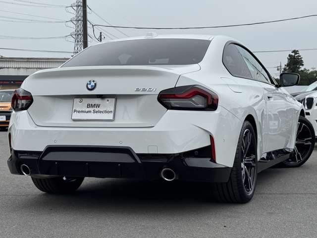 G42 220i Coupe